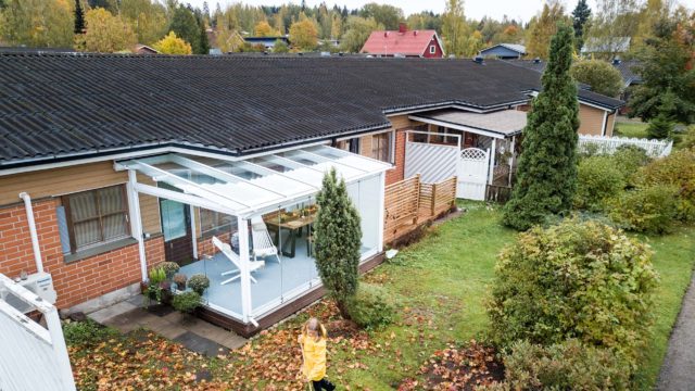 Lumon sunrooms in Nanaimo, Vancouver islands 