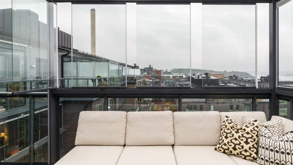 Retractable glazing: A smart solution to maximize balcony space in Greater Toronto