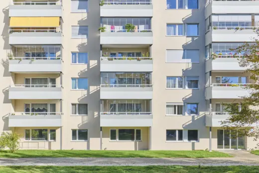 Lumon Balkonverglasungen an Renovierungsprojekt in der Schweiz
