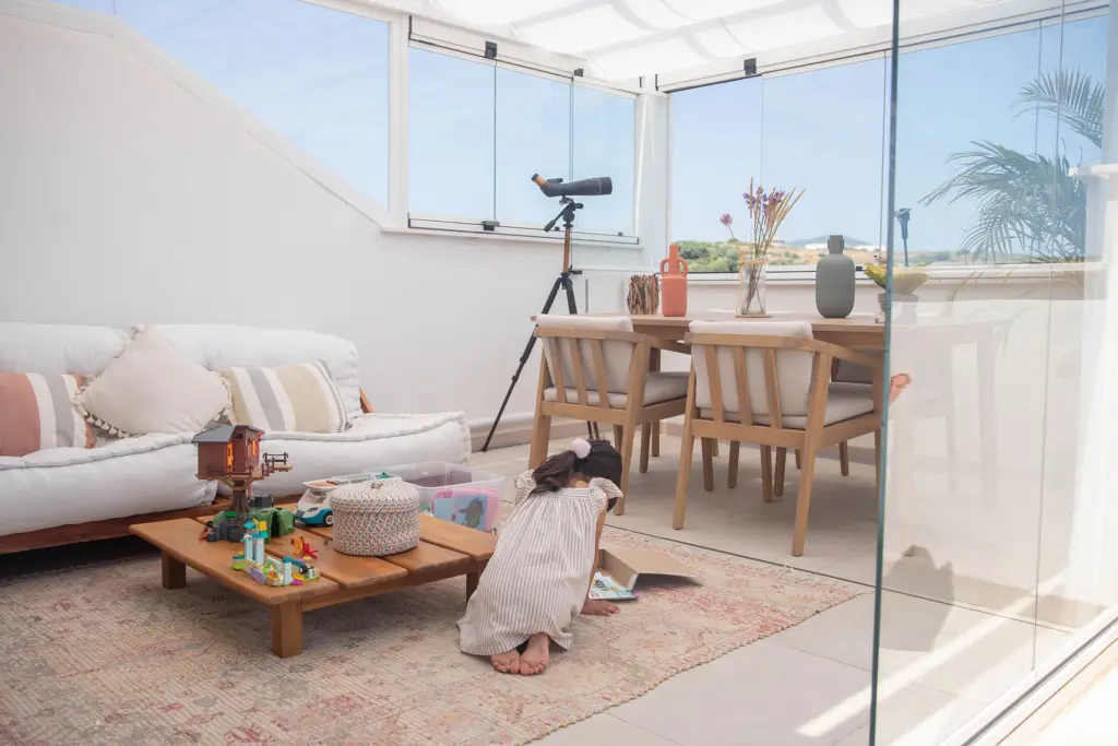 ¿Cómo enfriar una terraza en verano?