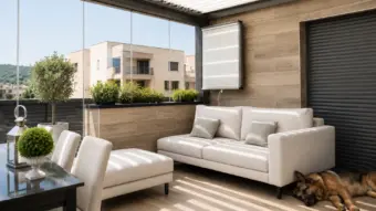 Cocina exterior en la terraza: guía para integrar barbacoa, plancha o paellera con seguridad