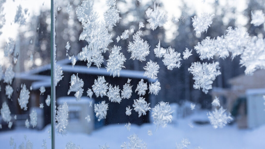 Jäinen Lumon terassilasitus