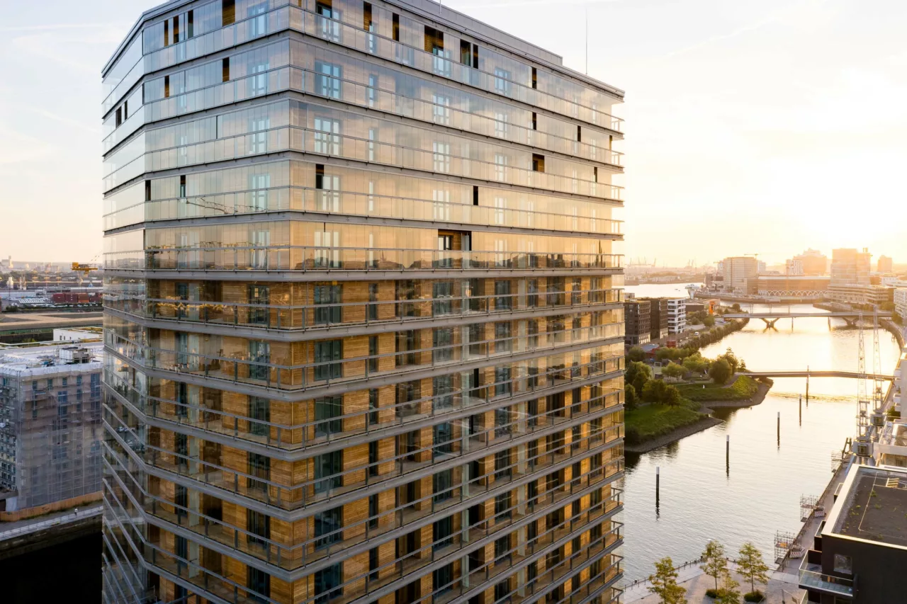 Projet "roots" à Hambourg avec des vitrages de balcon Lumon