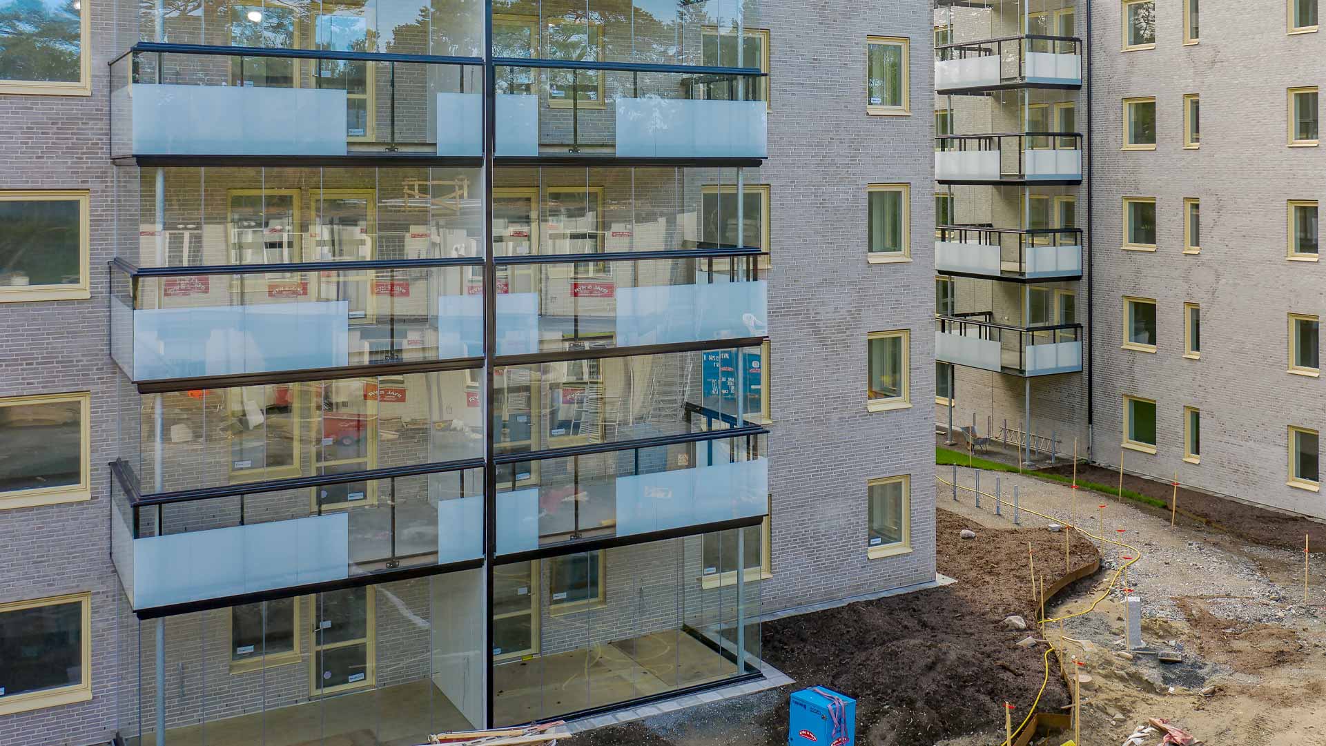 Inglasningsleverantör - Lumon