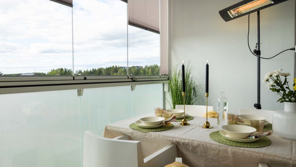 Balcony Glazing Gallery - Lumon